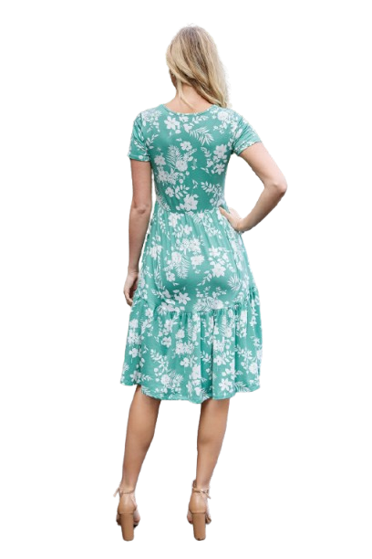 Short Sleeve Floral Knee Length Tiered Dress Sage Bright - Pack of 6